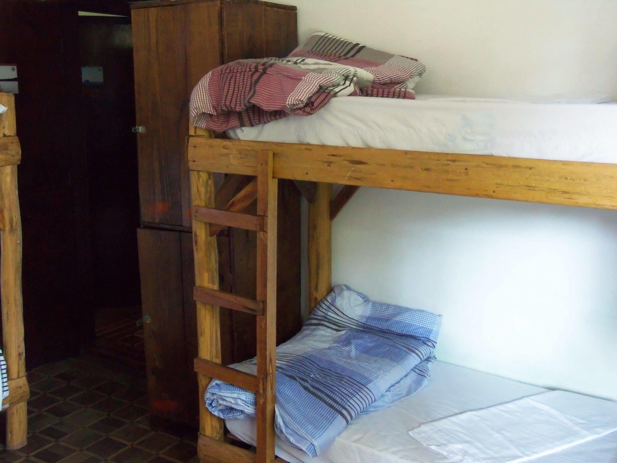 Curitiba Backpackers Hostel Экстерьер фото