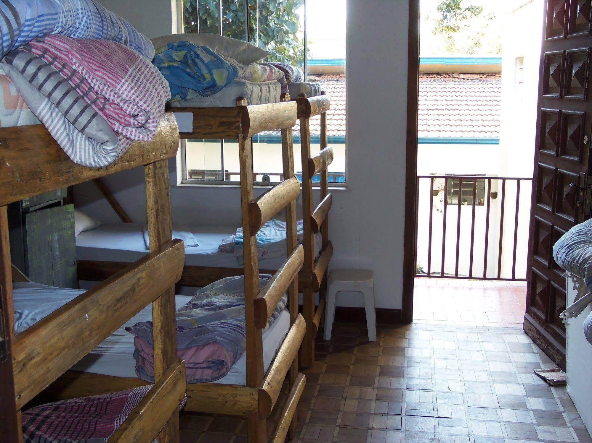 Curitiba Backpackers Hostel Экстерьер фото